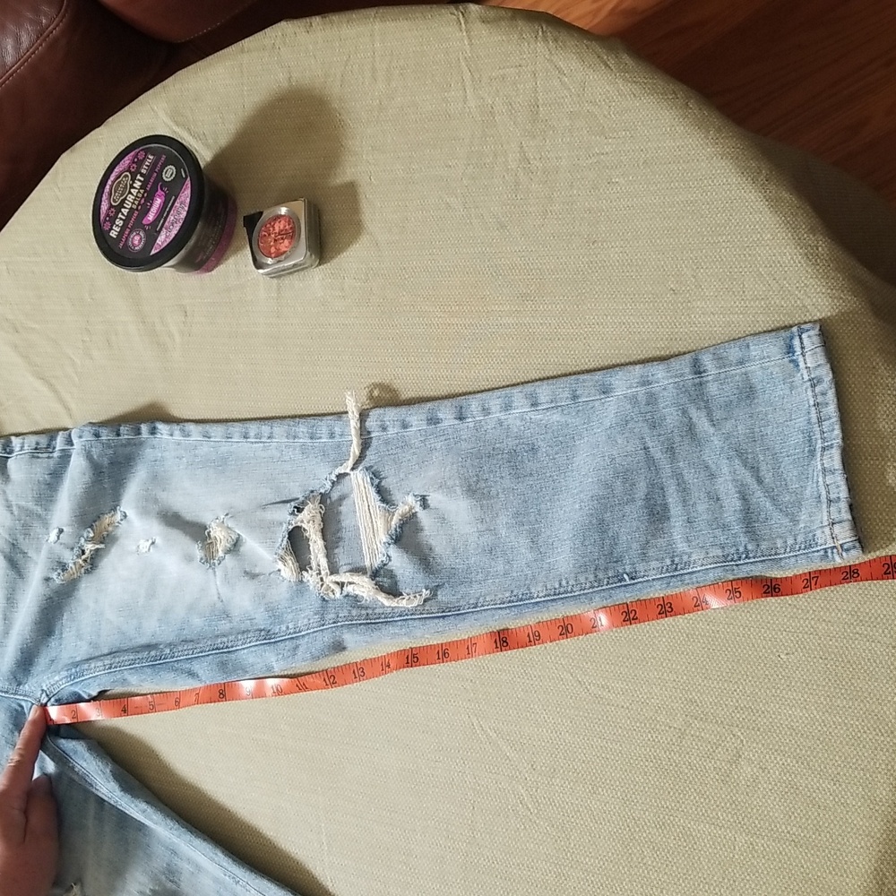 🥳 Host Pick 🥳Garage Lightwash Denim Distressed Bib Overalls - Picture 11 of 12